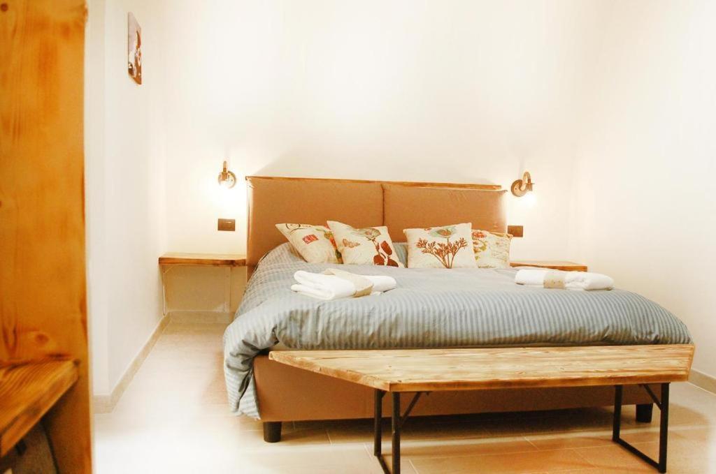 Legnosuites 3 Rooms 3 Bathrooms Group And Family By HouseinNeapel Exterior foto