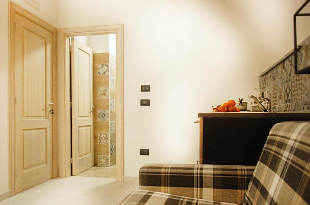 Legnosuites 3 Rooms 3 Bathrooms Group And Family By HouseinNeapel Exterior foto